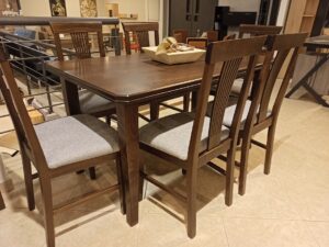 Τραπέζι 	Σκιάθος