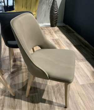 Καρέκλα  Ν 38 CORINA